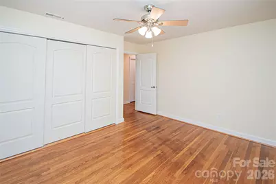 7400 Oakwood Lane, Charlotte, NC 28215 - Photo 37