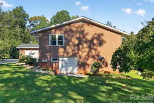 217 E Miller St, Spindale, NC 28160 - Photo 3