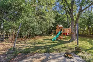 320 Sunnywood Ln, Charlotte, NC 28270 - Photo 43