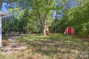 320 Sunnywood Ln, Charlotte, NC 28270 - Photo 45