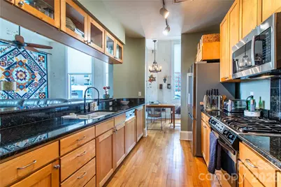 84 W Walnut Street #501, Asheville, NC 28801 - Photo 3