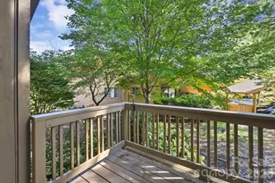 901 Red Oak Dr, Hendersonville, NC 28791 - Photo 25