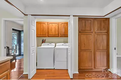 901 Red Oak Drive, Hendersonville, NC 28791 - Photo 19