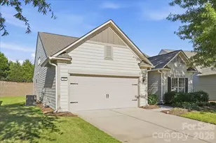 389 Harvest Valley Ln, Fort Mill, SC 29715 - Photo 3
