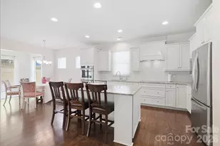 389 Harvest Valley Ln, Fort Mill, SC 29715 - Photo 9