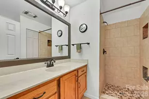 305 Piney Mountain Dr, Asheville, NC 28805 - Photo 9