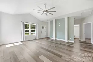 305 Harrison St, Charlotte, NC 28208 - Photo 9