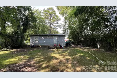 205 Seigle Street, Lowell, NC 28098 - Photo 9