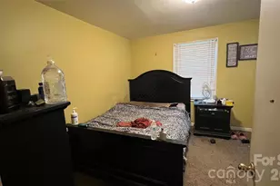 205 Seigle St, Lowell, NC 28098 - Photo 5