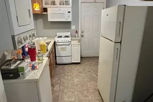 205 Seigle St, Lowell, NC 28098 - Photo 3
