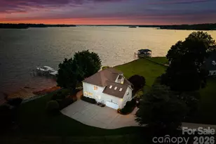 217 Westpaces Rd, Mooresville, NC 28117 - Photo 5