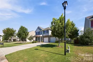 1633 Natalie Ln, Rock Hill, SC 29730 - Photo 3