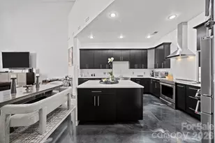 921 Westmere Ave, Charlotte, NC 28208 - Photo 9