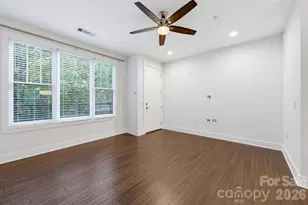 317 E Tremont Ave, Charlotte, NC 28203 - Photo 15