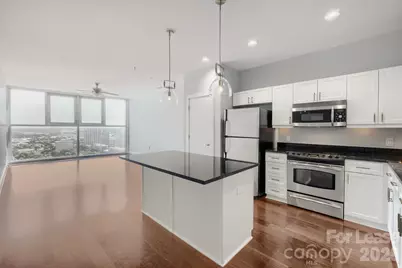 333 W Trade Street W #2603, Charlotte, NC 28202 - Photo 19