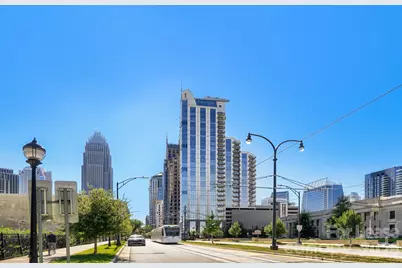 333 W Trade Street W #2603, Charlotte, NC 28202 - Photo 13