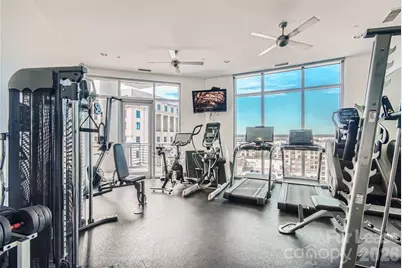 333 W Trade Street W #2603, Charlotte, NC 28202 - Photo 33