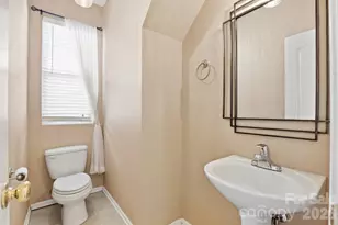 1020 Traditions Park Dr, Pineville, NC 28134 - Photo 9