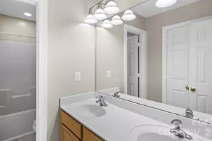 1911 Solway Ln, Charlotte, NC 28269 - Photo 35