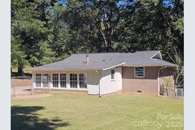 2782 West View Street, Hickory, NC 28601 - Photo 31