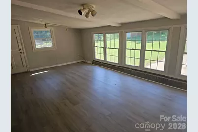 2782 West View Street, Hickory, NC 28601 - Photo 7