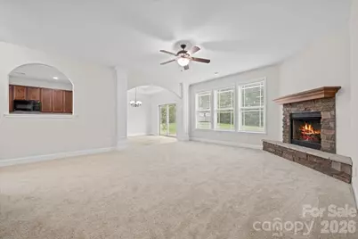 9 Saffron Way, Taylors, SC 29687 - Photo 5