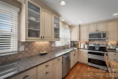 343 Spruce Avenue, Hudson, NC 28638 - Photo 3