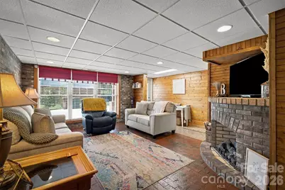 343 Spruce Avenue, Hudson, NC 28638 - Photo 7