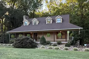 4013 Carlton Dr, Claremont, NC 28610 - Photo 1