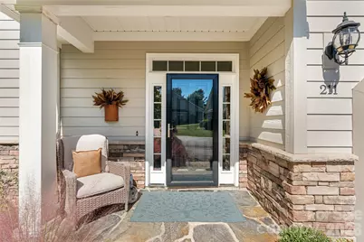 211 Towne Place Drive, Hendersonville, NC 28792 - Photo 9