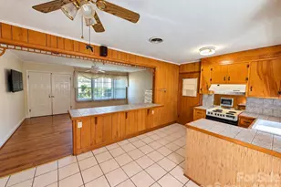 106 Valley View St, Morganton, NC 28655 - Photo 11