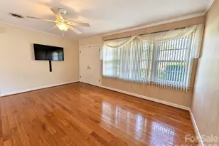 106 Valley View St, Morganton, NC 28655 - Photo 13