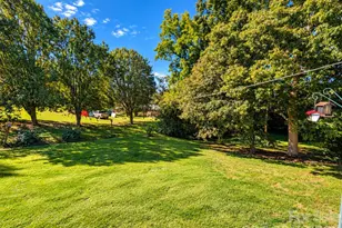 106 Valley View St, Morganton, NC 28655 - Photo 33