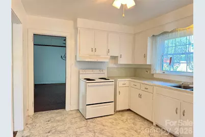 267 Hwy 16 South S, Taylorsville, NC 28681 - Photo 7