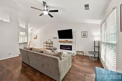8536 Woodford Bridge Drive, Charlotte, NC 28216 - Photo 5