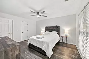 8536 Woodford Bridge Dr, Charlotte, NC 28216 - Photo 23