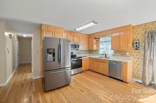 3234 Smokey Ln, Lenoir, NC 28645 - Photo 13