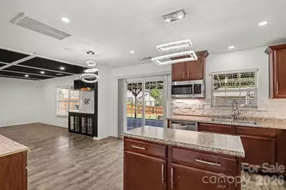 8824 Merrie Rose Avenue, Charlotte, NC 28213 - Photo 7