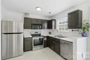 9678 Old Gate Dr, Charlotte, NC 28105 - Photo 5