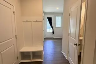 1027 Grays Ml Rd, Charlotte, NC 28215 - Photo 9