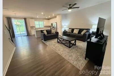 1027 Grays Mill Road, Charlotte, NC 28215 - Photo 11