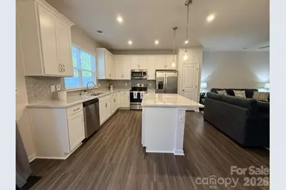 1027 Grays Mill Road, Charlotte, NC 28215 - Photo 17
