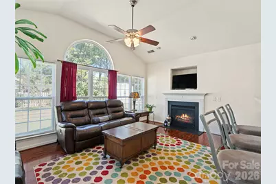 13318 Planters Row Drive, Charlotte, NC 28278 - Photo 11