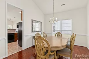 13318 Planters Row Dr, Charlotte, NC 28278 - Photo 7