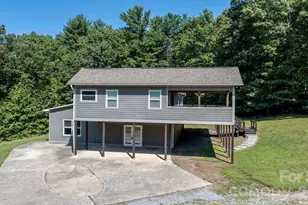 80 Hidden Bluff Ln, Horse Shoe, NC 28742 - Photo 41
