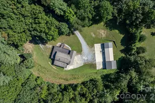 80 Hidden Bluff Ln, Horse Shoe, NC 28742 - Photo 45