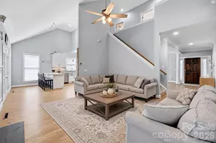 7702 Spanish Oaks Dr, Waxhaw, NC 28173 - Photo 5