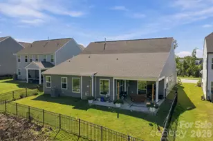 8744 Acadia Pkwy, Sherrills Ford, NC 28673 - Photo 31