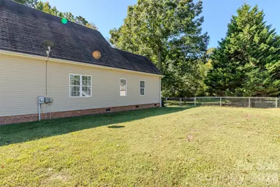 9008 Meredith Leigh Lane, Cherryville, NC 28021 - Photo 7