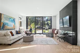 5447 Topping Pl, Charlotte, NC 28209 - Photo 7